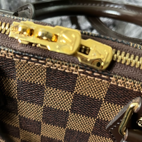 Louis Vuitton Alma - Picture 8 of 8